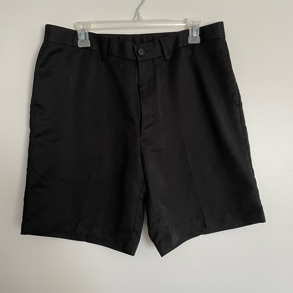 Roundtree & Yorke Shorts